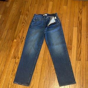 Madewell perfect vintage straight Jean size 28